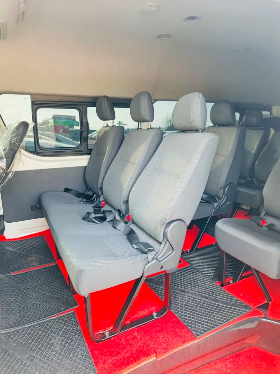 Van 13 Seater thumbnail 3